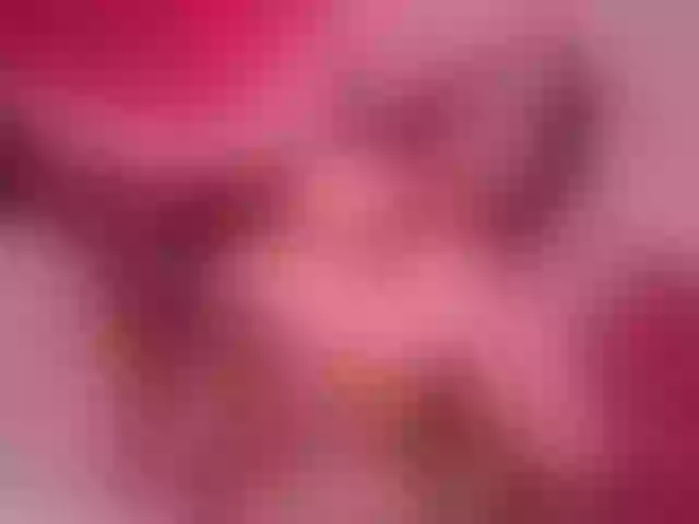 Live sex webcam photo for Megansweett1 #292268093