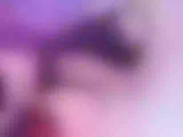 Live sex webcam photo for Megansweett1 #292273399