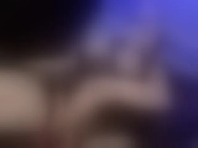 Live sex webcam photo for Megansweett1 #293191647