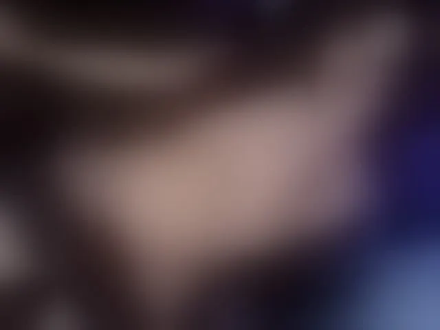 Live sex webcam photo for Megansweett1 #293674252