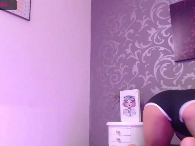 Live sex webcam photo for Meganthomas #272587561