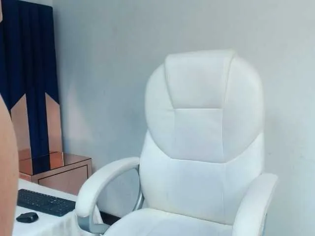 Live sex webcam photo for Meganwilsom #277241551