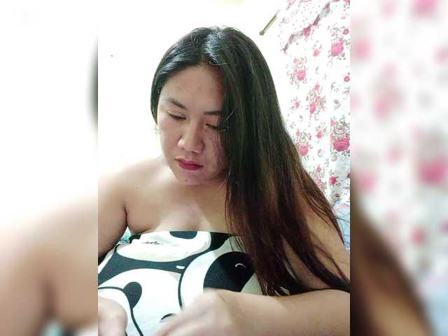 Live sex webcam photo for Meggie30 #290555425