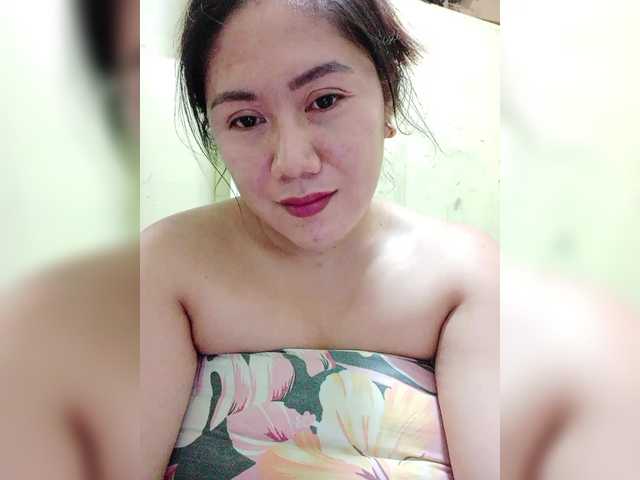 Live sex webcam photo for Meggie30 #290656474