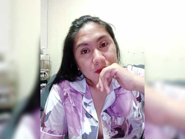 Live sex webcam photo for Meggie30 #290931843