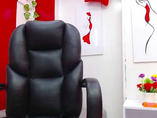 Live sex webcam photo for MeghanBratz #273759180