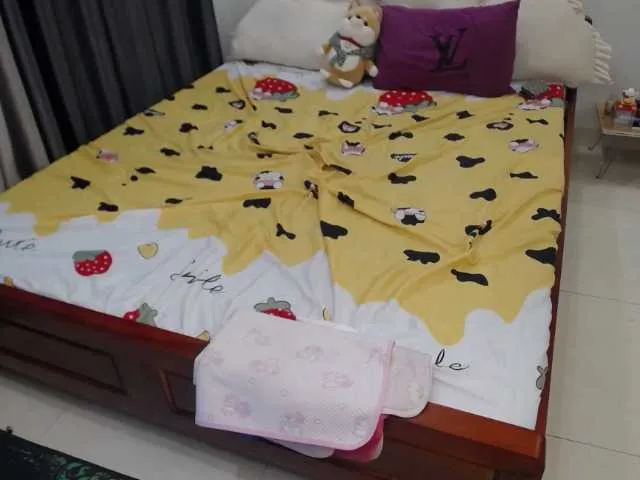 Live sex webcam photo for Meimeii #276008606