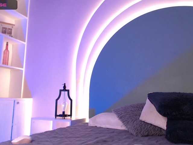 Live sex webcam photo for MeitGomez #276781829