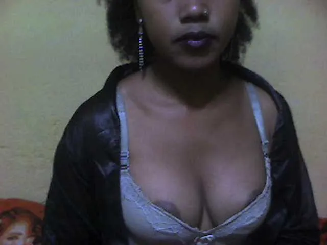 Live sex webcam photo for Meizou12 #290189675