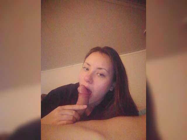 Live sex webcam photo for Mekazylaa #276354489