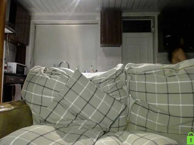 Live sex webcam photo for Mel-Bee #272171235