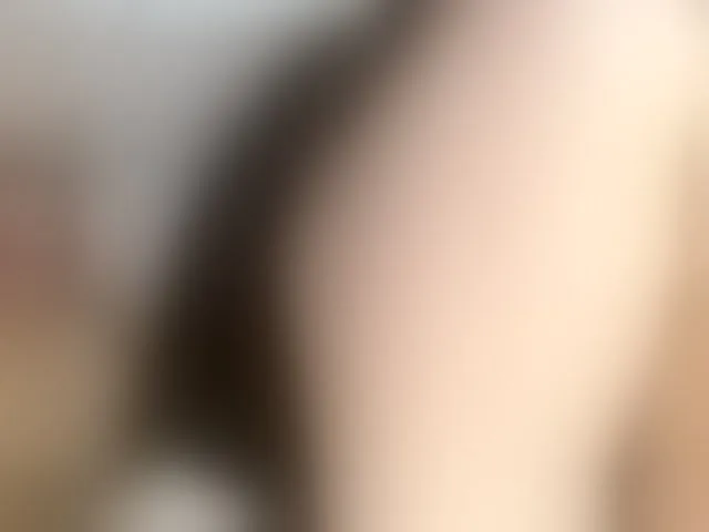 Live sex webcam photo for MelMooon #293255775