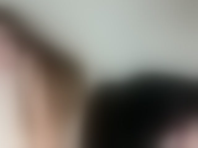 Live sex webcam photo for MelMooon #294129101