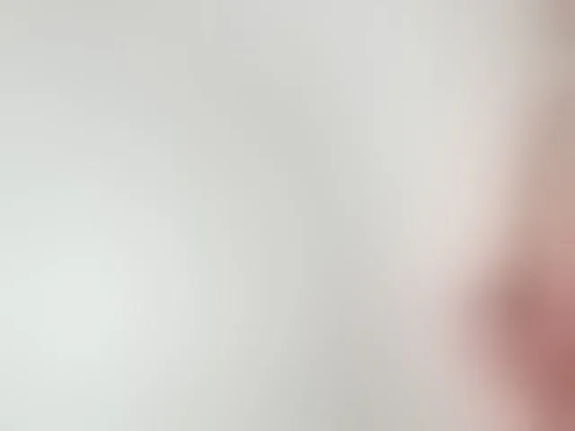 Live sex webcam photo for MelMooon #294149235