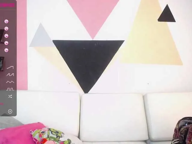 Live sex webcam photo for MelaniRice #272227176