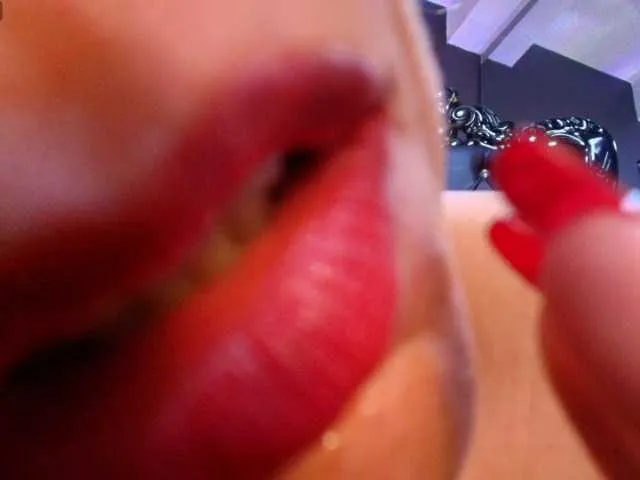 Live sex webcam photo for MelaniaKnauss #291510648