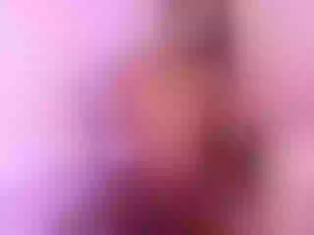 Live sex webcam photo for MelaniaRousse #277543309