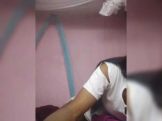 Live sex webcam photo for Melanie94 #292040970