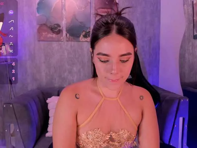 Live sex webcam photo for MelanieHudson #290140272