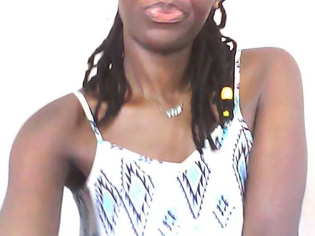 Live sex webcam photo for Melaniegoddess #291618828