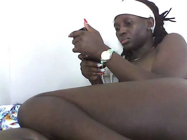Live sex webcam photo for Melaniegoddess #291620936