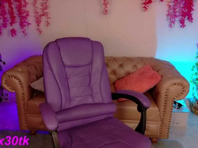 Live sex webcam photo for Melanyx-x #291452044