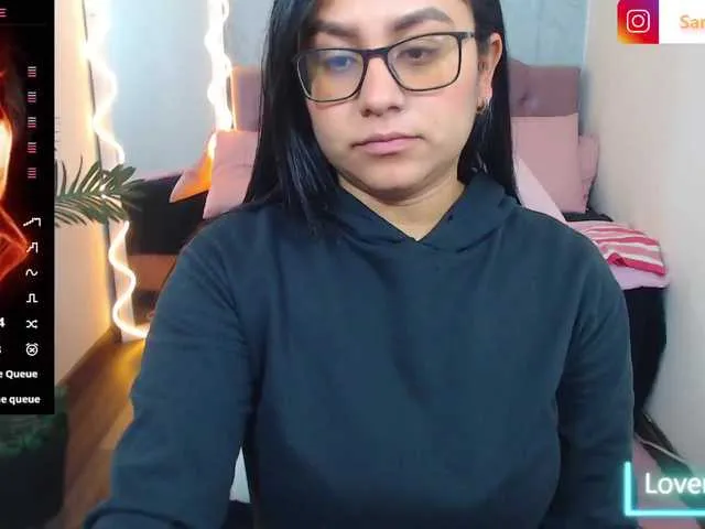 Live sex webcam photo for Melie-tay #290176375
