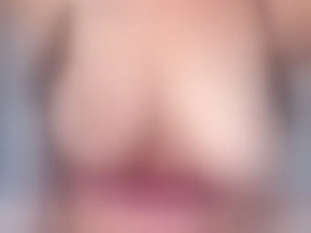 Live sex webcam photo for MeliissaAdams #291247549