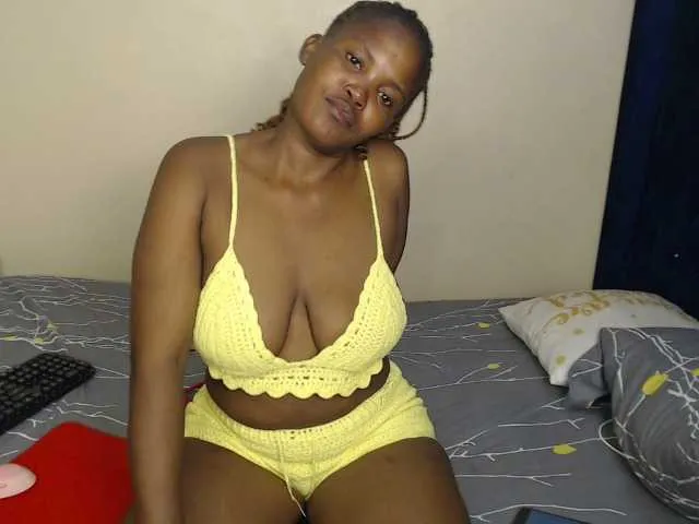 Live sex webcam photo for Melisaklein #291785098