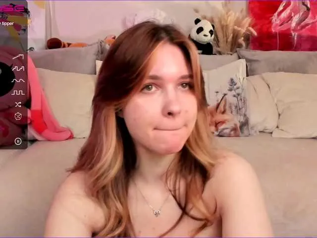 Live sex webcam photo for Melissa-Fox #292157613