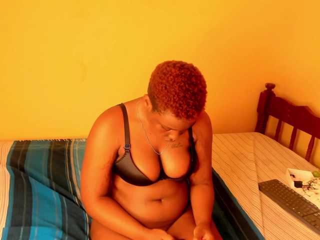 Live sex webcam photo for Melissa-Loves #272846161