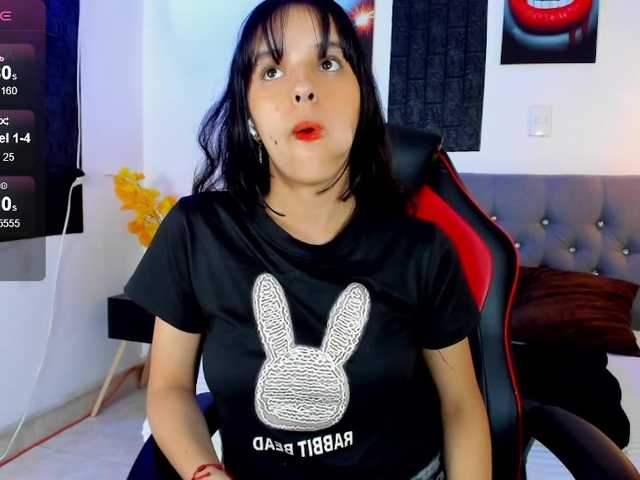 Live sex webcam photo for Melissa-sc #291762253