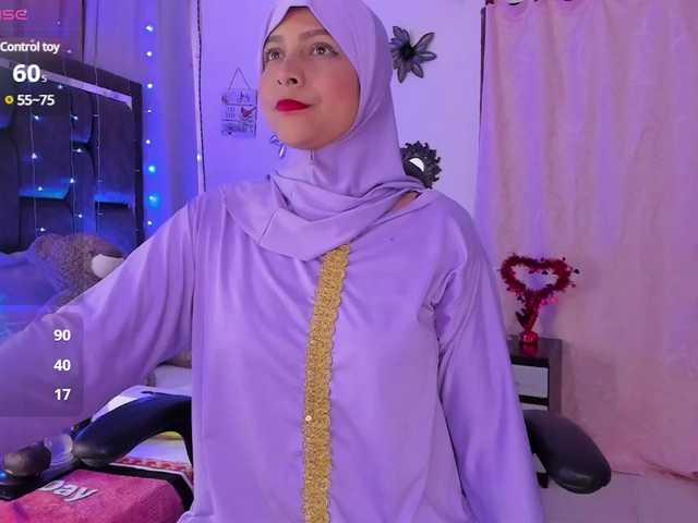 Live sex webcam photo for MelissaMMassu #290496358