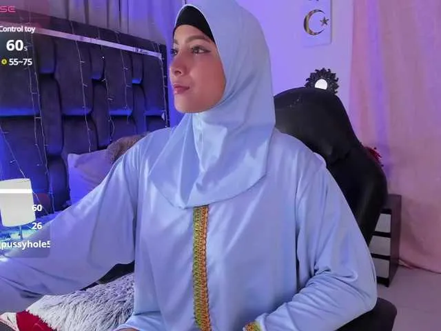 Live sex webcam photo for MelissaMMassu #290897407