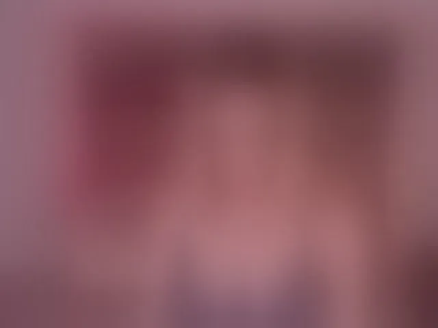 Live sex webcam photo for MelissaMoore #292948882
