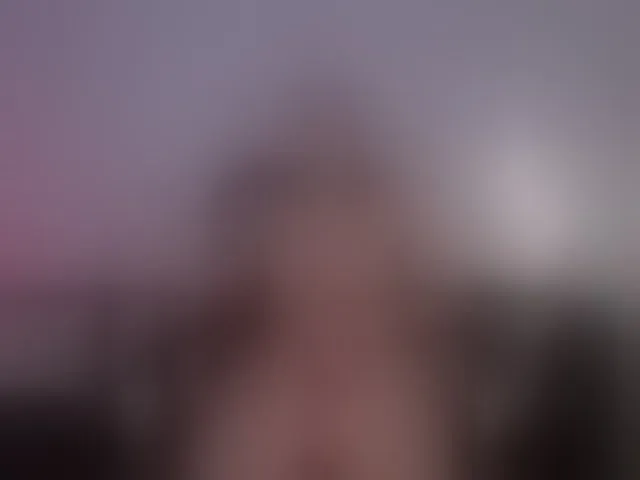 Live sex webcam photo for MelissaMoore #293980880