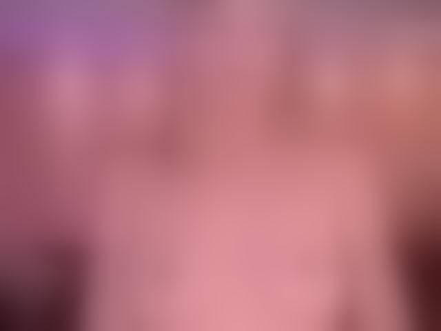Live sex webcam photo for MelissaMoore #294151242