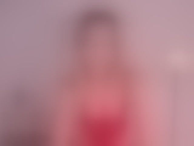 Live sex webcam photo for MelissaMoore #294191395