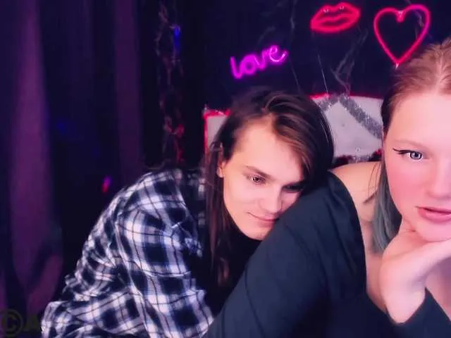 Live sex webcam photo for MelissaWill #271694148