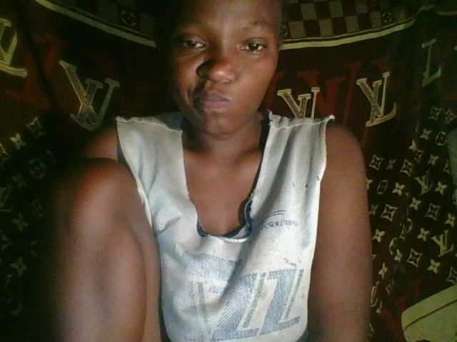 Live sex webcam photo for Melissah1 #290891835