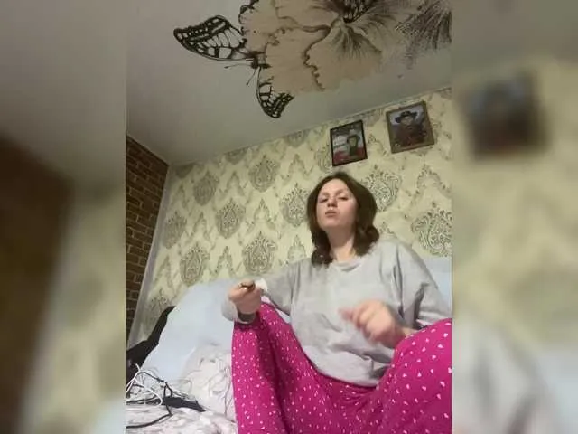 Live sex webcam photo for Melissakiss1 #290044781