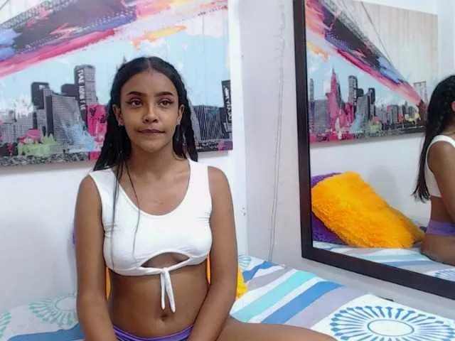 Live sex webcam photo for MelissaRuiz #272626071