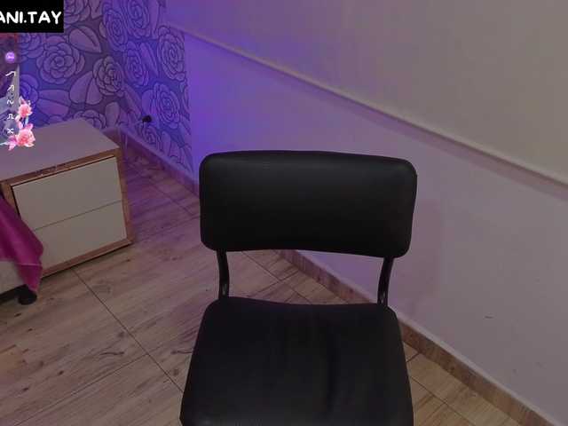 Live sex webcam photo for Mellani-tay #292006210