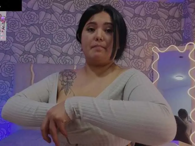 Live sex webcam photo for Mellani-tay #292381254