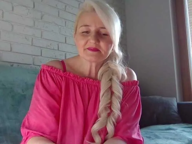 Live sex webcam photo for Mellica #291530231