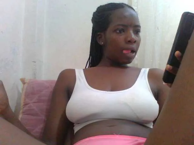 Live sex webcam photo for Melodious-Liz #290541480