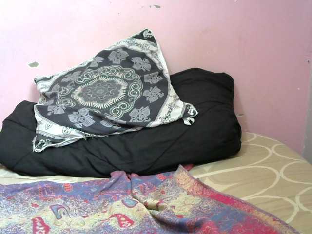 Live sex webcam photo for Melodiusm #272423195