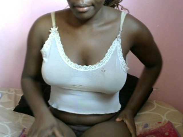 Live sex webcam photo for Melodiusm #272477280