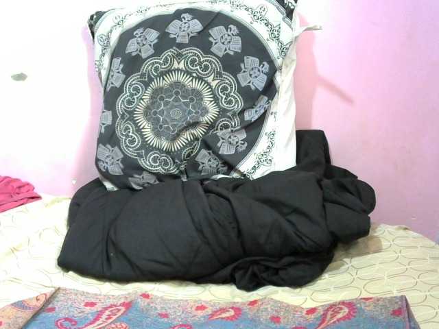 Live sex webcam photo for Melodiusm #274468743