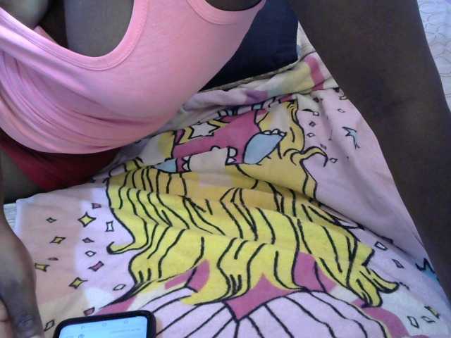 Live sex webcam photo for Melodiusm #274520000